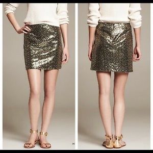 Banana Republic sequined skirt